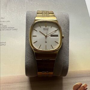 Seiko S2 Gold Quartz Watch with White Dial